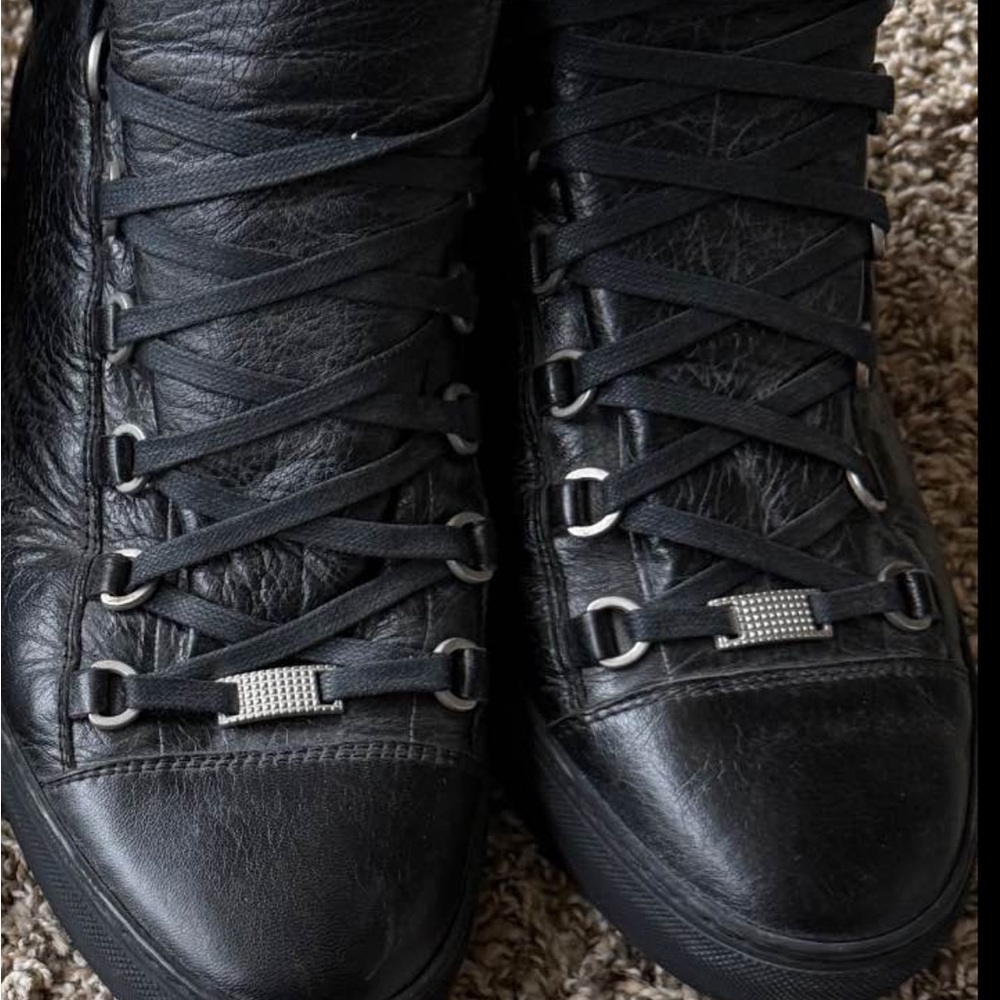 Men's Black Leather Sneakers